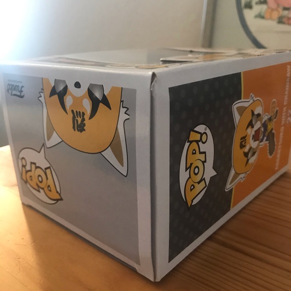 Funko POP Aggretsuko 22 with Chainsaw - Picture 5 of 6